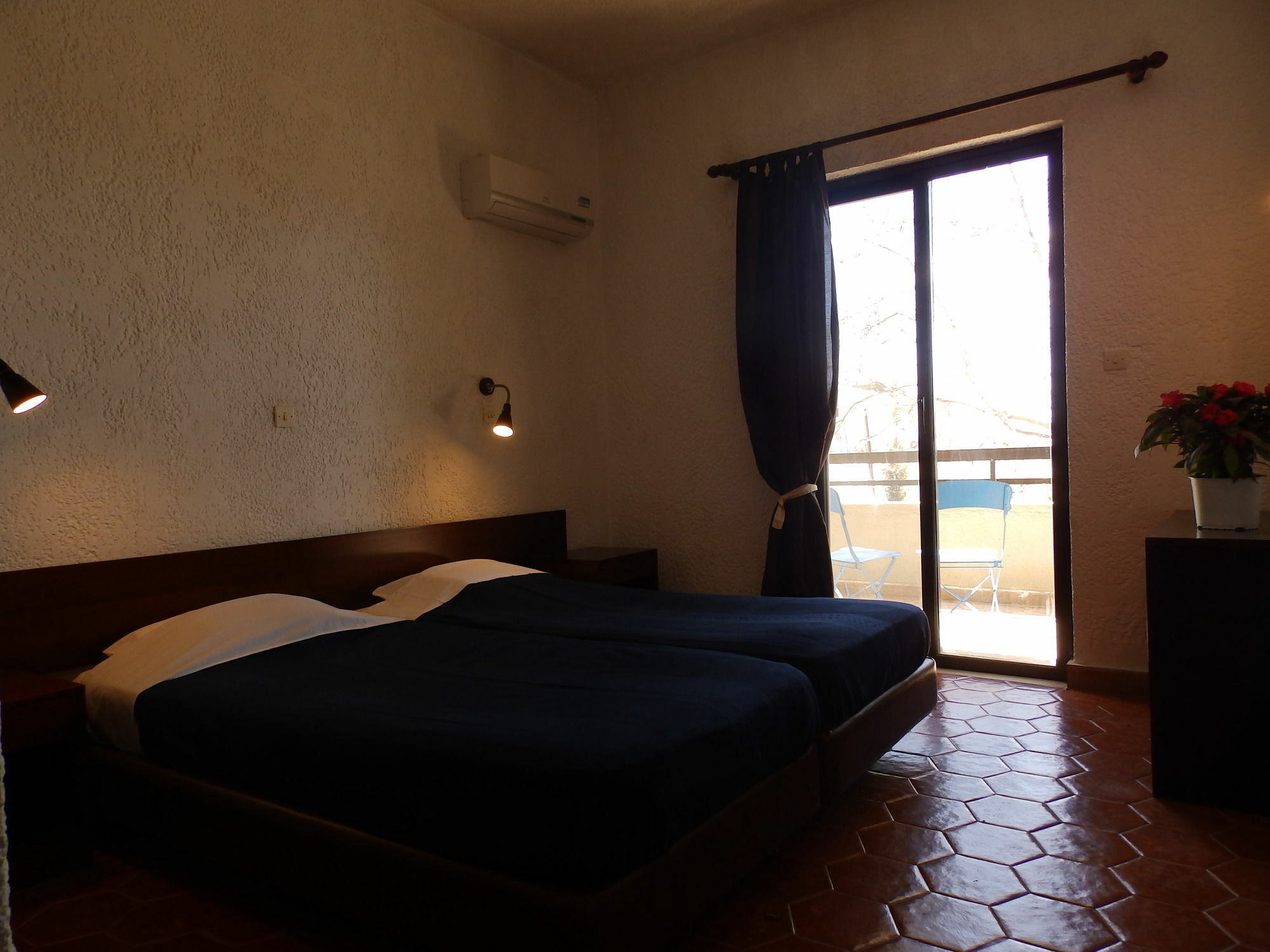 Emmanuel Apartments Rhodes City Esterno foto